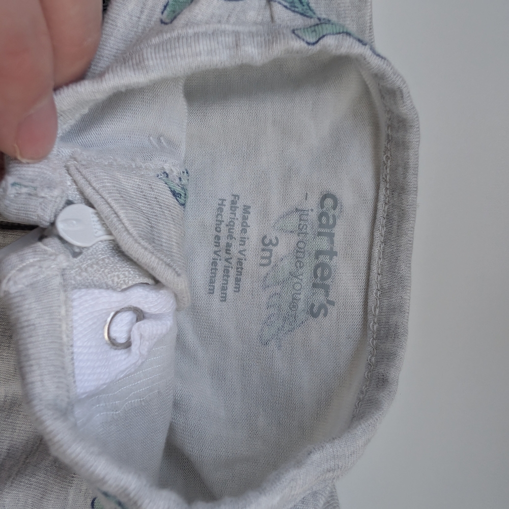 Gender Neutral 4 Piece Baby Bundle - Picture 8 of 9